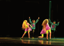 36. Glamorous PR (FS2022) 10.JPG